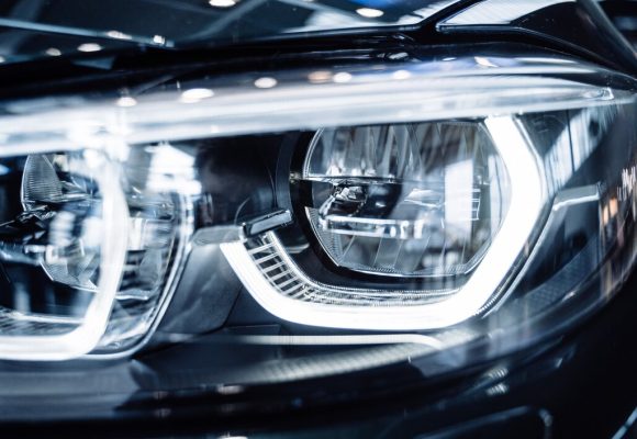 Jak wybrać najwyższej jakości panele LED do Twojego samochodu ciężarowego?